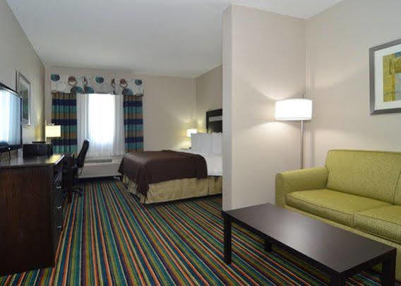 Microtel Inn & Suites Kenedy Exteriér fotografie