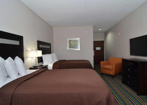 Microtel Inn & Suites Kenedy Exteriér fotografie